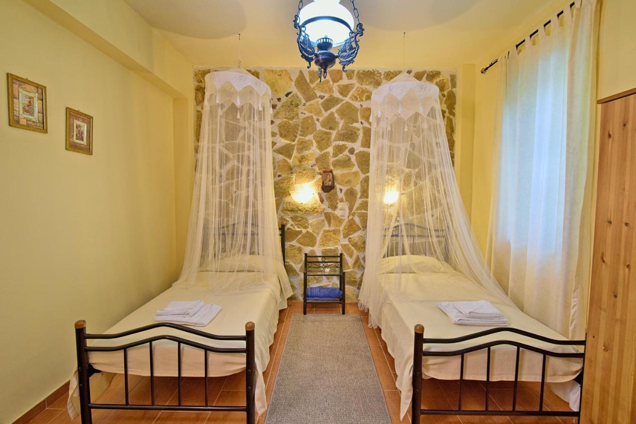 Olive Farm Villa Agia Marina Buitenkant foto