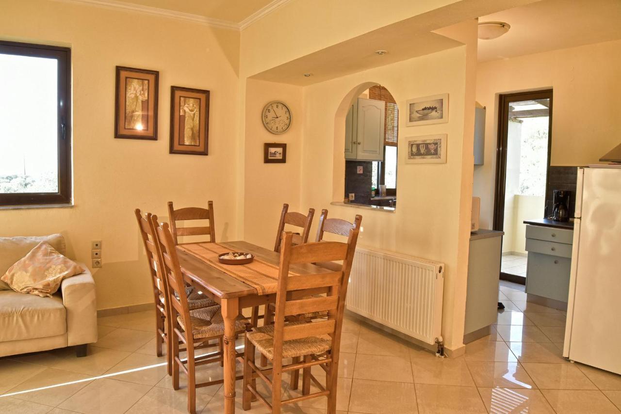 Olive Farm Villa Agia Marina Buitenkant foto