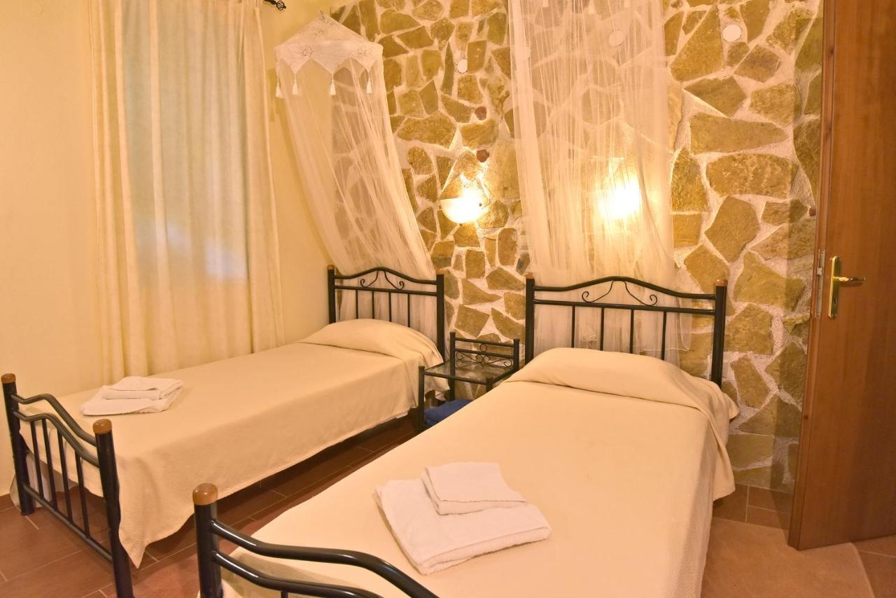 Olive Farm Villa Agia Marina Buitenkant foto