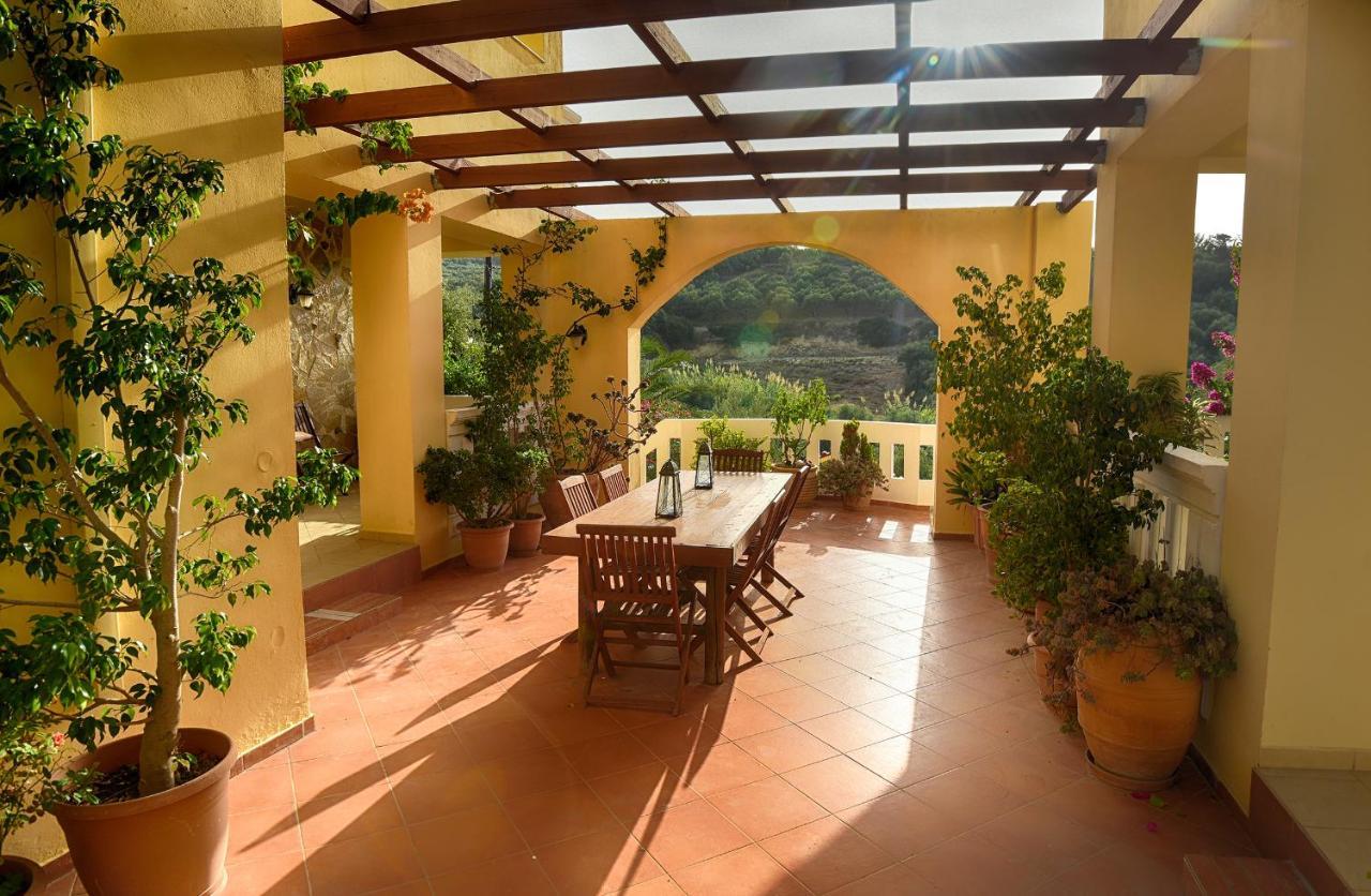 Olive Farm Villa Agia Marina Buitenkant foto